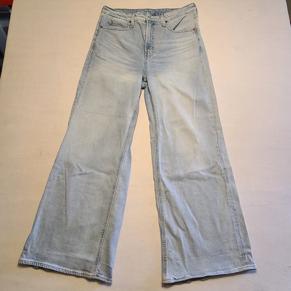 Old Navy Sky-Hi Wide Leg Jeans Womens Size 12 Light Wash High Rise Denim Zip Fly